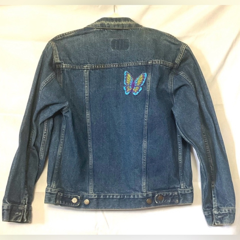 “Gap - Pioneer” Blue Denim Jacket 
Size: Small  EUC - Picture 2 of 5